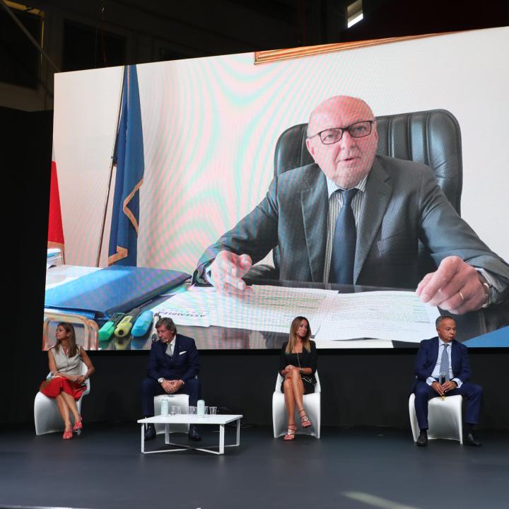 Gilberto Pichetto Fratin_Viceministro Sviluppo Economico in video