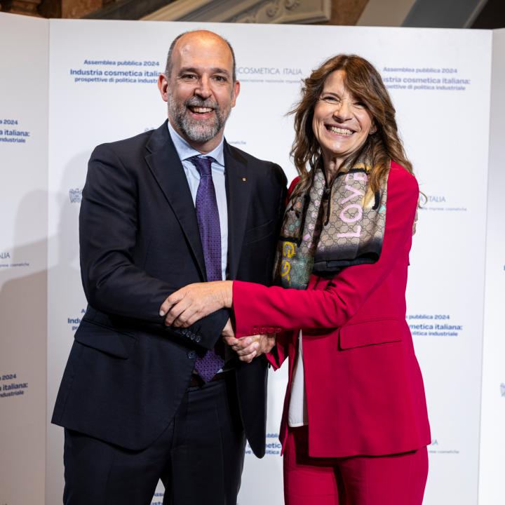 Presidente di Cosmetica Italia Benedetto Lavino e Direttrice generale Silvia De Dominicis